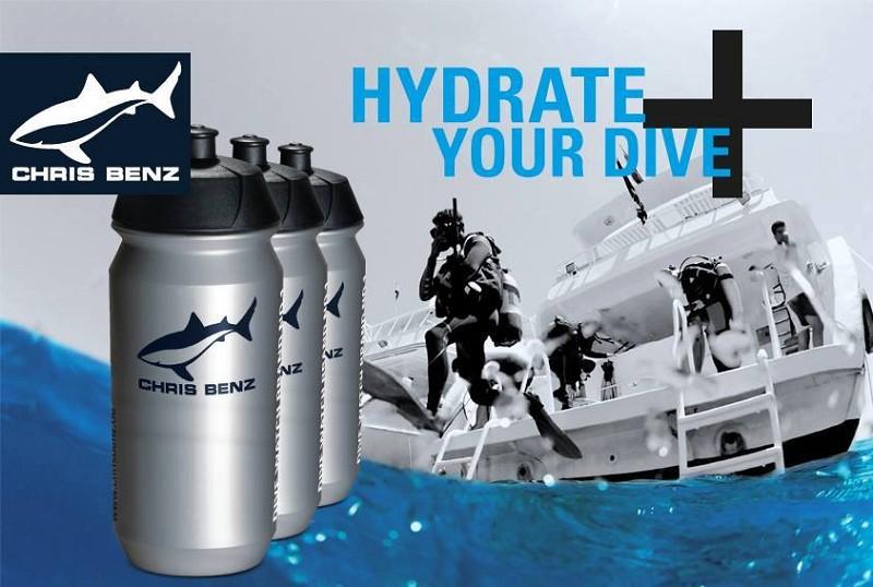 HYDRATE YOUR DIVE: Free CHRIS BENZ water bottle
